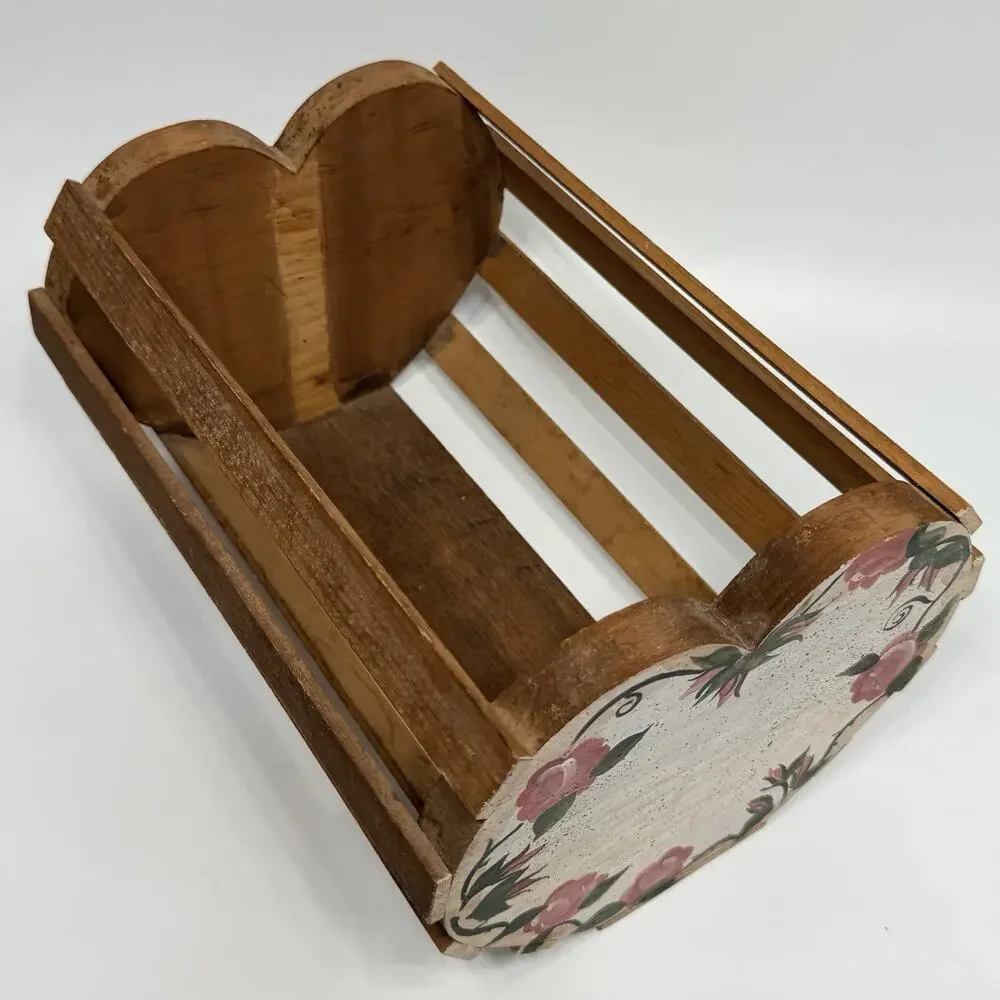 Vintage Wood Heart Basket Planter Farmhouse Country 10